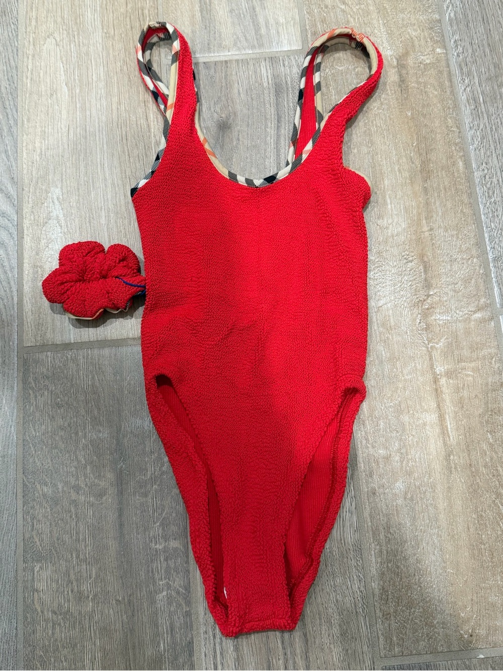 NWT Burberry x Hunza G Faye Swim
Red/Check - Picture 4 of 5